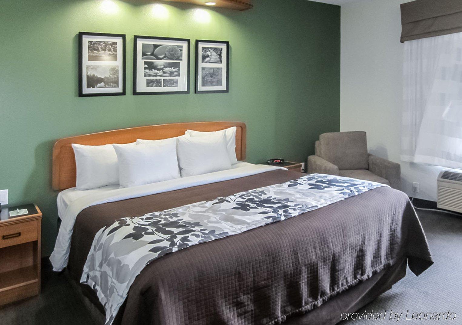 Hotel Clarion Pointe