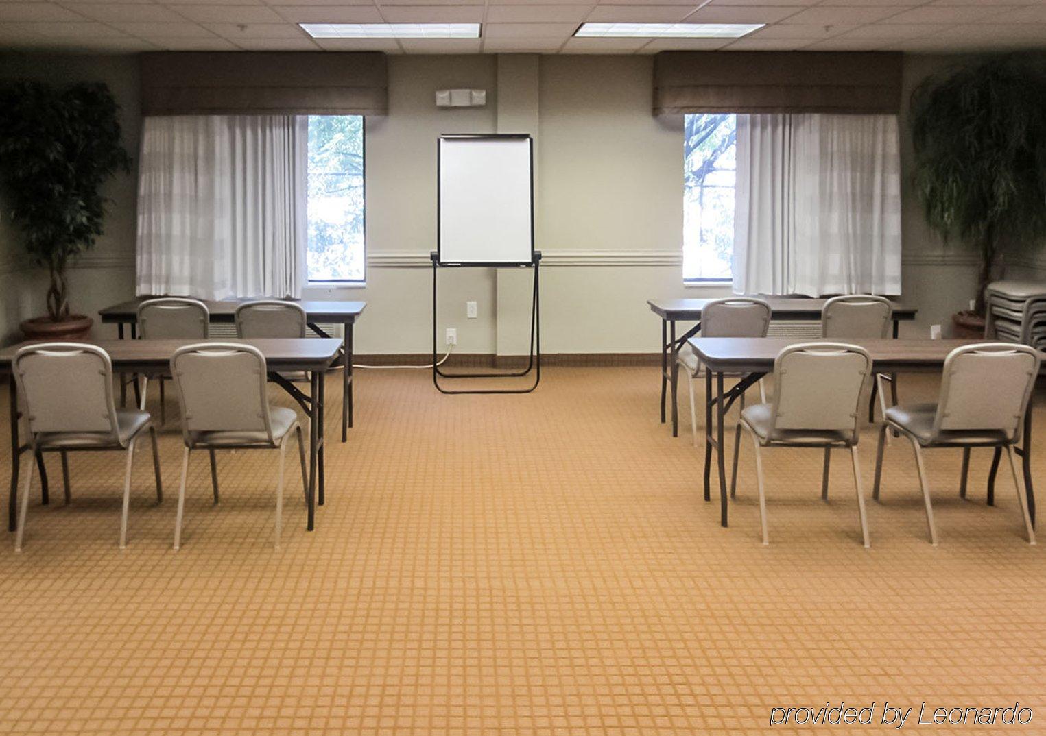 Clarion Pointe Albemarle